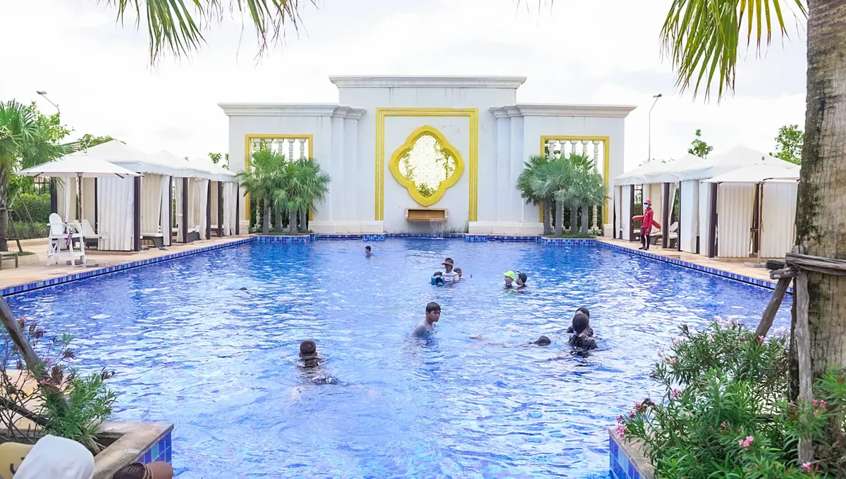 Activity-Pool-Gallery-1