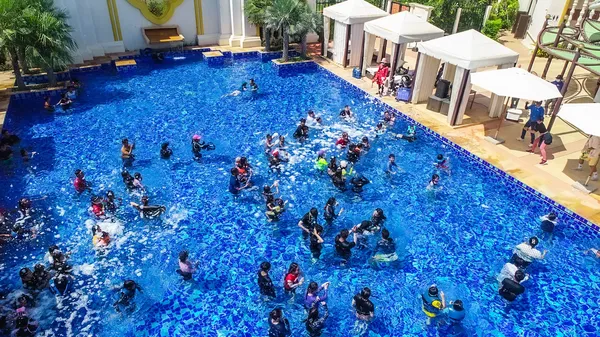 Activity-Pool-Slider-2