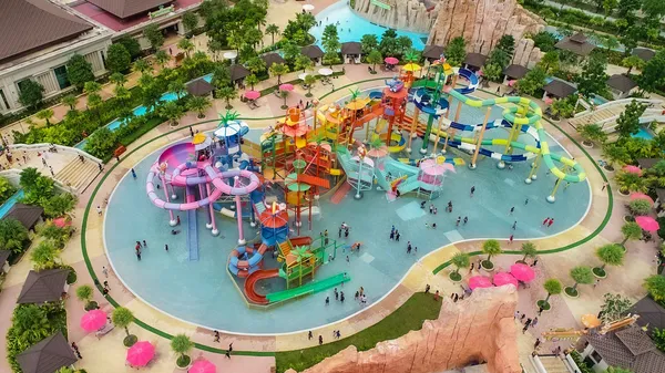 Edwin-Water-Kingdom-slider-3