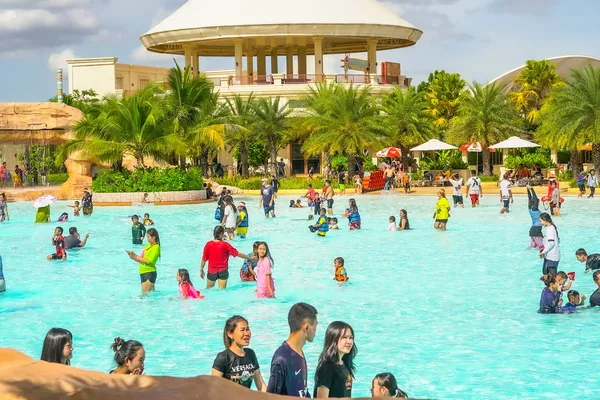 wavepool-07