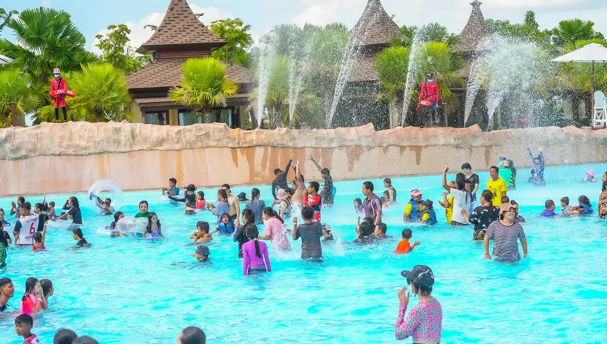 wavepool-08