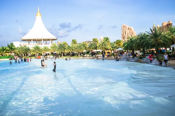 wavepool-13
